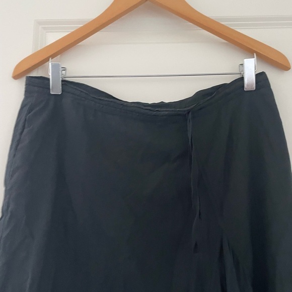 Hannoh Wessel Asymmetrical Lagenlook Skirt - Picture 6 of 6